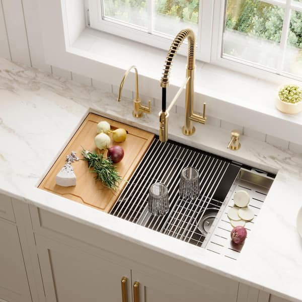 QUWS-880 Quartz/Granite 32-1/2 in. Double Bowl Undermount Workstation Kitchen Sink in Black