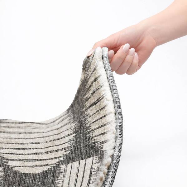 Dream Shag Premium Machine Washable Abstract ADS119 Gray 8 ft. x 8 ft. Round Rug