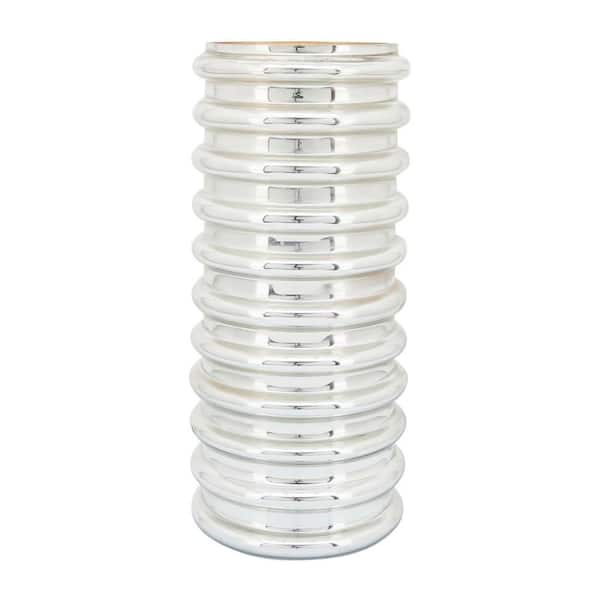 Liv & Skye 14 in. Champagne Glass Scallop Vase