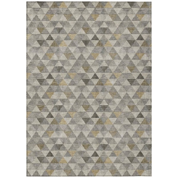 HomeRoots Taupe, Beige, Tan 5 ft. x 8 ft. Woven Geometric Polyester Rectangle Indoor/Outdoor Area Rug