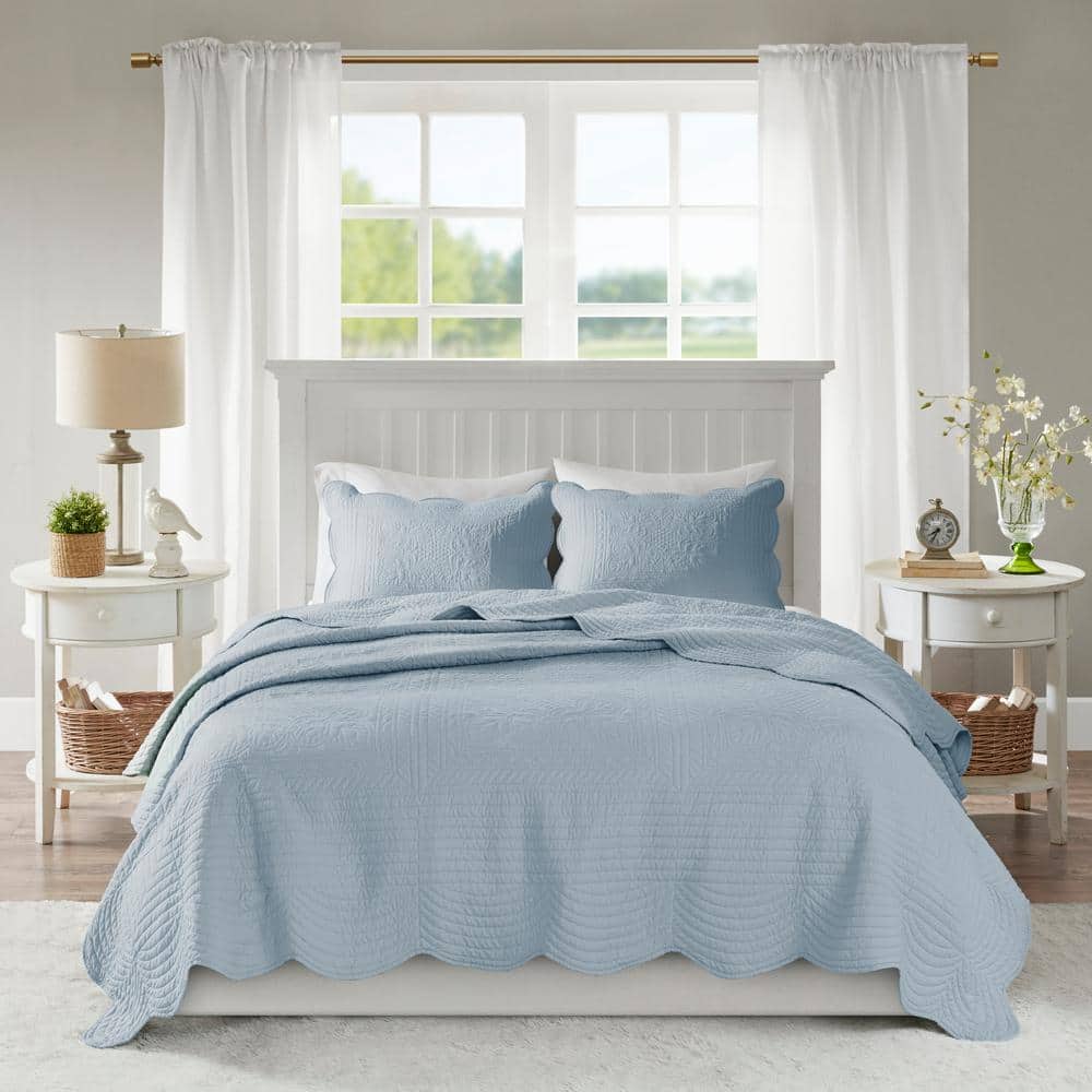 Blue Full Microfiber Reversible Scalloped Edge Quilt Set