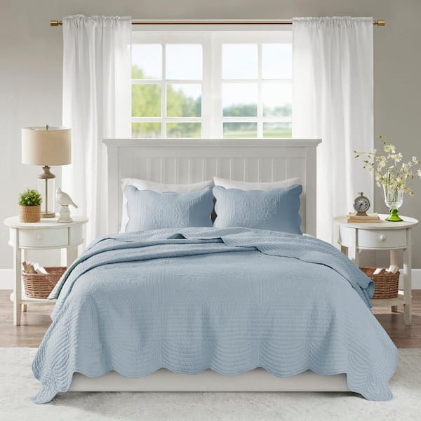 Madison Park Marino 3-Piece Blue Reversible Scalloped Edge Microfiber Full/Queen Quilt Set