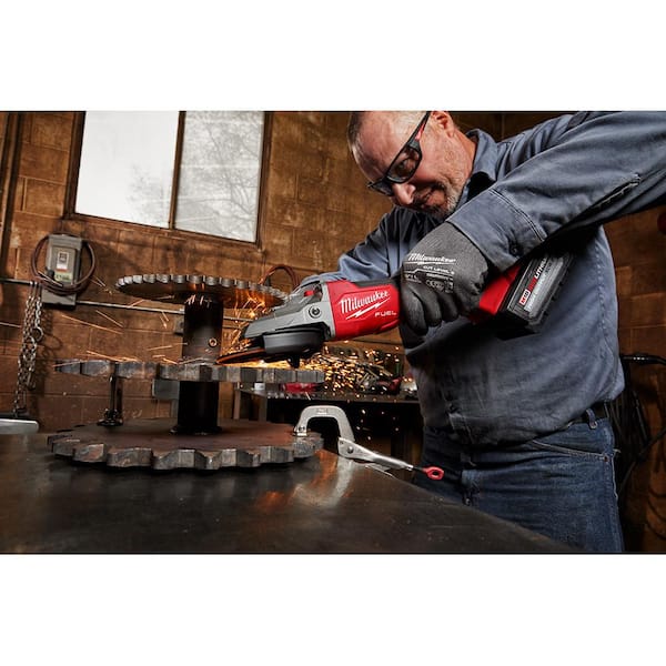 Milwaukee Angle Grinder Offers New Safety, Control Features From: Milwaukee  Tool