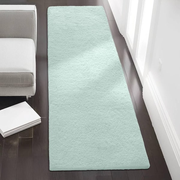 Marshmallow 24 in. x 72 in. Green Solid Polyester Rectangle Bath Rug