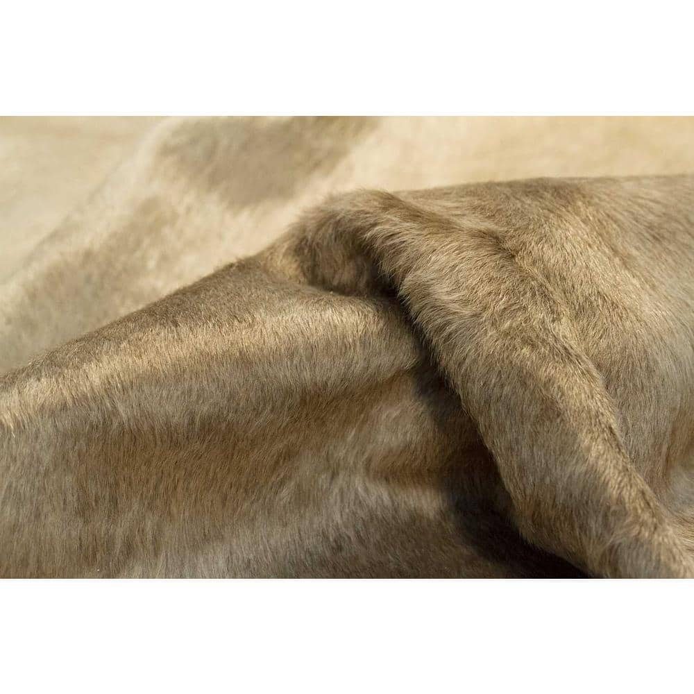 Taupe Brazilian Cowhide 5'x7' Handmade Area Rug