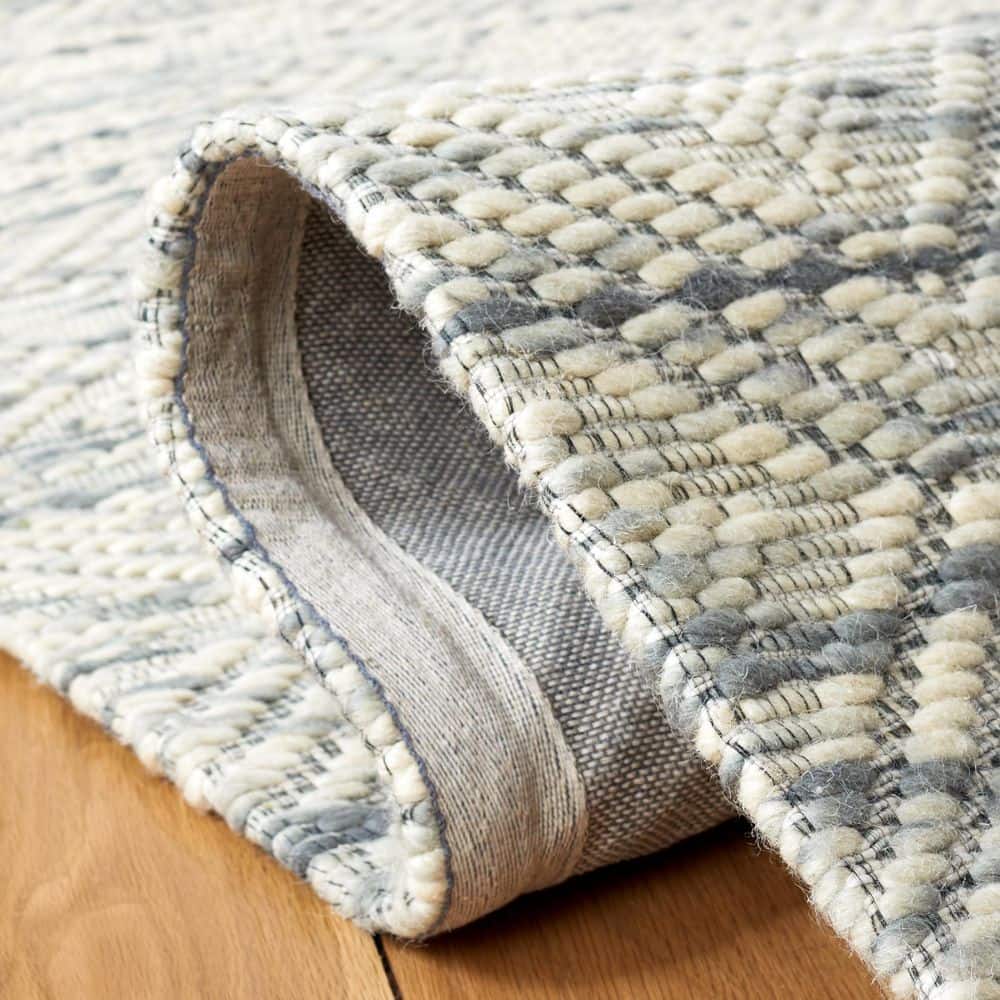 Elegant Geometric Gray Wool 8' x 10' Handwoven Area Rug