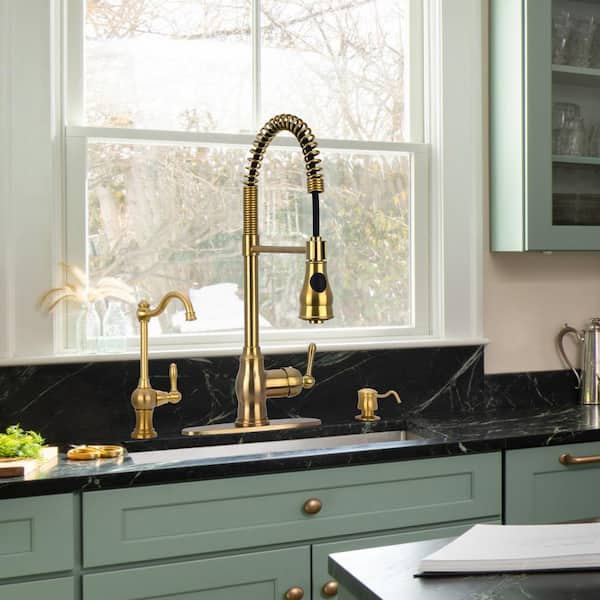 Lelan Antique Brass Single Handle Single Hole Goosenecked Kitchen Faucet