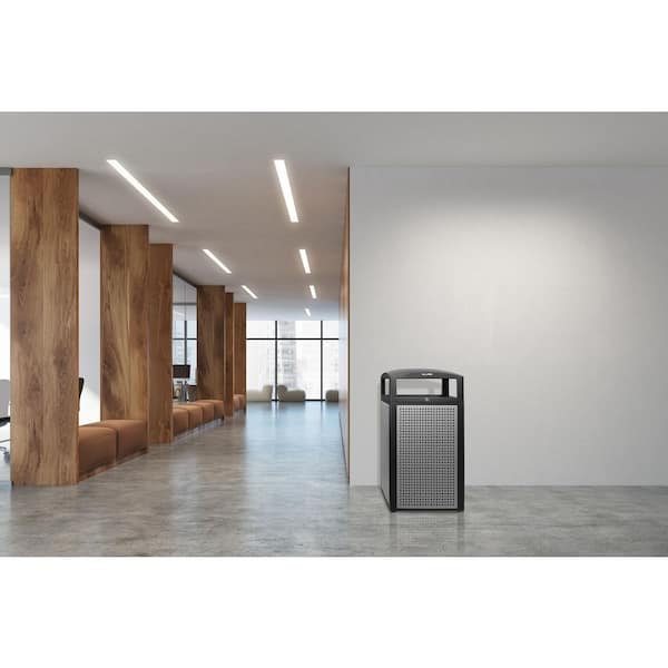 40 Gal. Steel All-Weather Outdoor Commercial Trash Can with Lid and Liner (2-Pack)