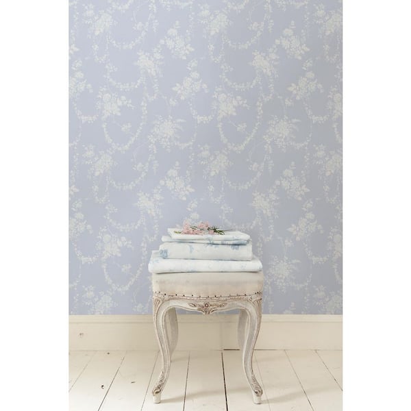 Chandelier Gates Blue Gemstone Floral Drape Wallpaper