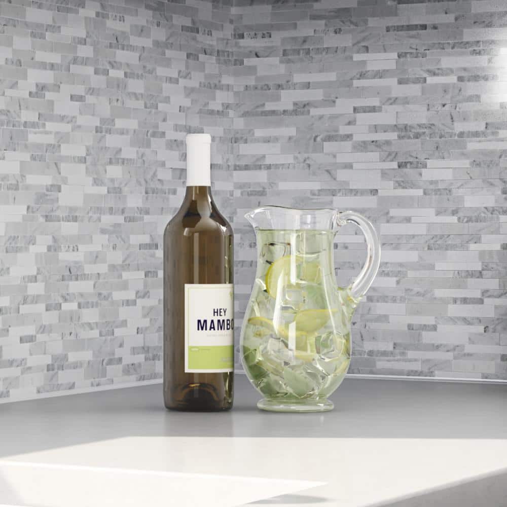 Gray Agate White and Gray Peel and Stick Stone Wall Mosaic Tile