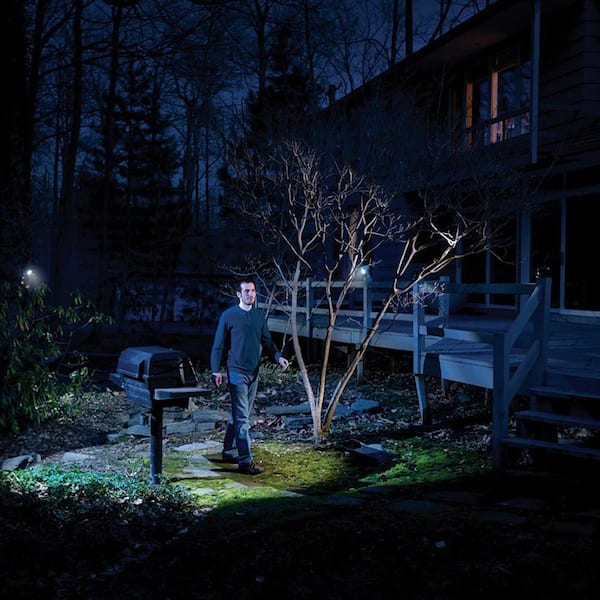 Mr Beams NetBright Networked Outdoor 200 Lumen Battery Powered