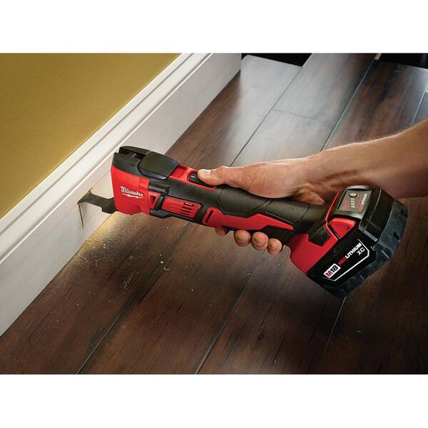 Milwaukee - M18 18V Lithium-Ion Cordless Combo Tool Kit (6-Tool) with PACKOUT Rolling Tool Box and (4) Batteries