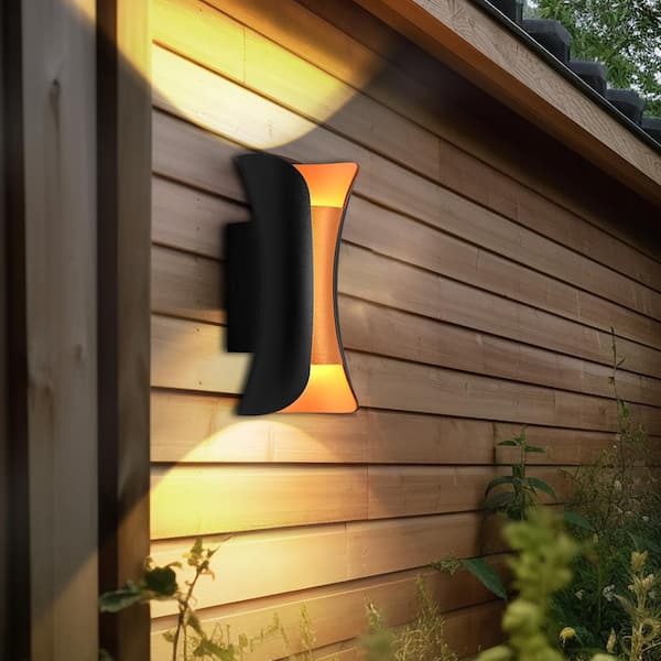 Enhance Your Home's Entrance with Aluminum Wall LED Light Waterproof Outdoor /Indoor