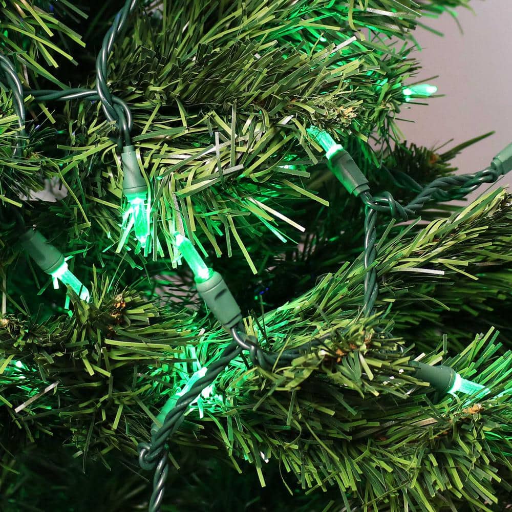 Green LED Electric Outdoor Christmas String Lights, 23 ft