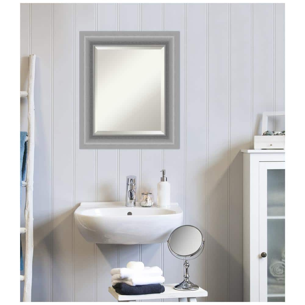 Peak Frame 26" x 22" Silver Polystyrene Rectangular Wall Mirror