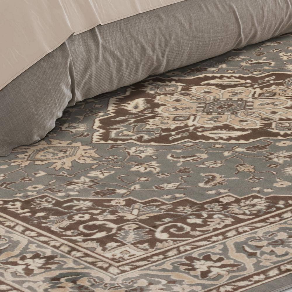 Gray Floral Medallion Synthetic Indoor Area Rug, 3'x5'