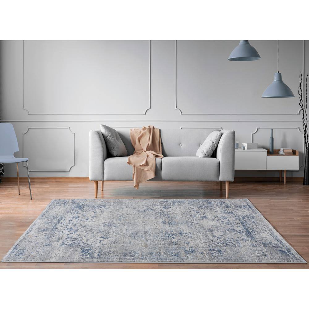 Austin Blue Polyester and Jute Stain-Resistant Runner Rug 2'7" x 7'4"