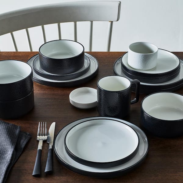 Trilogy Black Dinnerware Collection