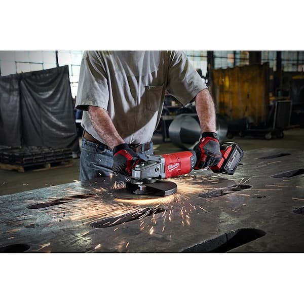 Milwaukee Tool 2785-20 M18 Fuel 7 in. / 9 in. Large Angle Grinder