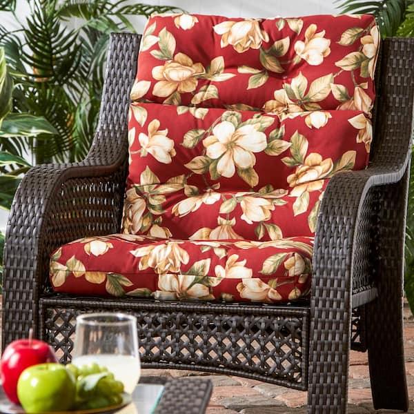 https://images.thdstatic.com/productImages/d7e0a515-9766-4a7c-9619-24468fa9857d/svn/greendale-home-fashions-outdoor-dining-chair-cushions-oc4809-roma-floral-31_600.jpg
