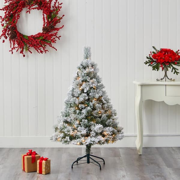 https://images.thdstatic.com/productImages/d7e0e36f-61ce-4707-9cff-70eee8208816/svn/nearly-natural-pre-lit-christmas-trees-t1936-31_600.jpg