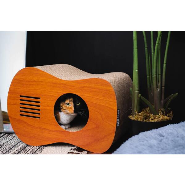 PARK AND BENCH Wood Tremolo Cat Scratcher