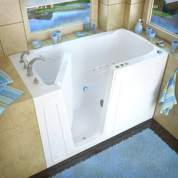 Jetted Jacuzzi® Tubs