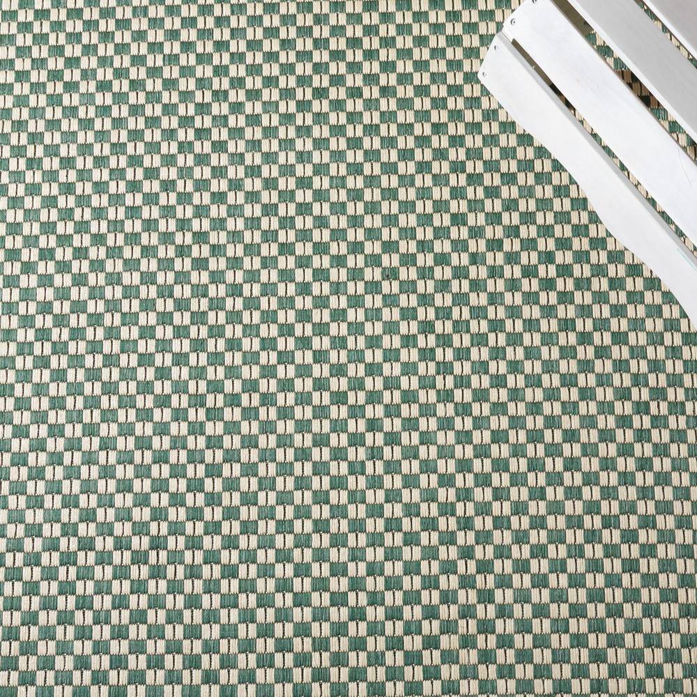 Courtyard Dark Green & Beige 47" Synthetic Rectangular Rug