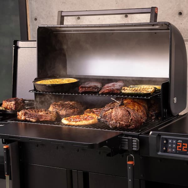 Woodridge Elite Wi-Fi Pellet Grill and Smoker in Black
