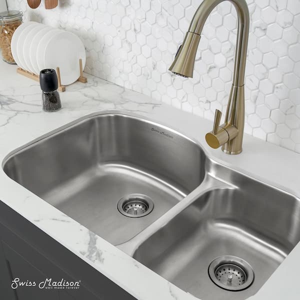 Swiss Madison Toulouse 32 in. x 21 in. Stainless Steel, Dual Basin