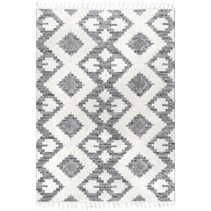 Amalia Southwestern High Low Shaggy Tassel Grey 7 ft. x 9 ft. Indoor Area Rug