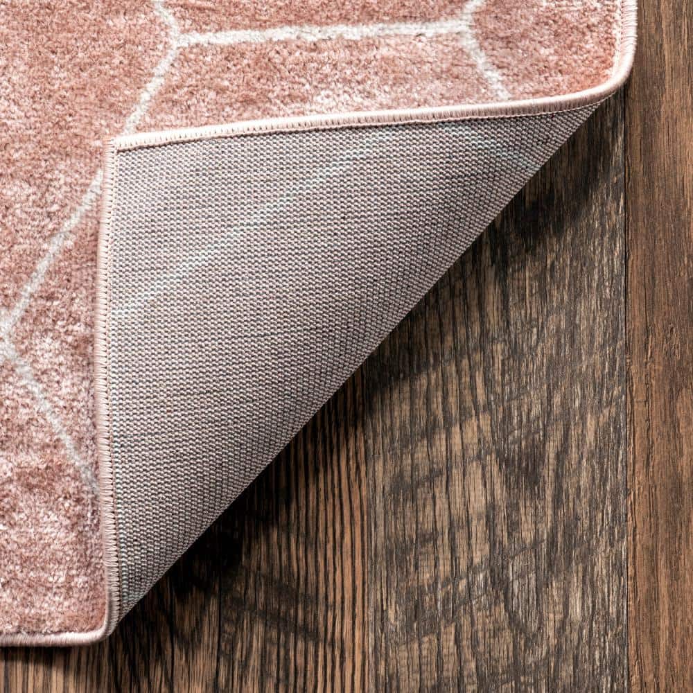 Pink Geometric Synthetic Medium Pile 4' x 6' Area Rug
