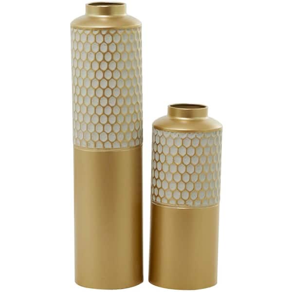 CosmoLiving by Cosmopolitan Light Gray Honeycomb Metal Decorative Vase (Set of 2)