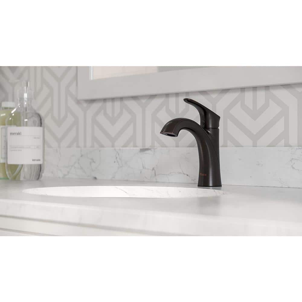 Weller Tuscan Bronze Single-Control Bathroom Faucet