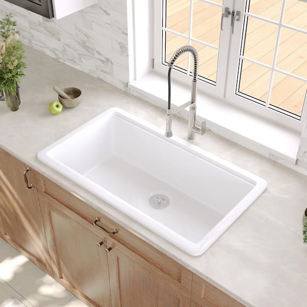 DEERVALLEY 33 in. L x 19 in. W White Fireclay Rectangular Single