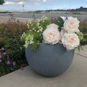 Small 11.8 in. x 11.8 in. x 7.9 in. Cement Color Lightweight Concrete Bowl Planter