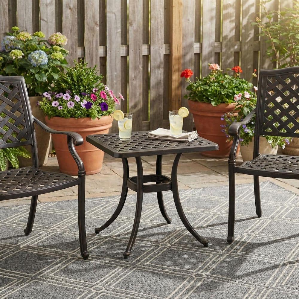 Clihome 21. in Square Aluminum Outdoor Side Table with Woven