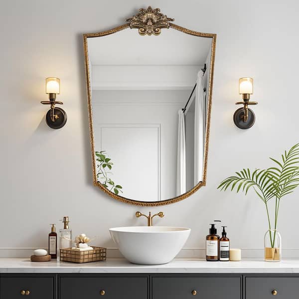 Elevatehome 22 in. W x 30 in. H Novelty/Specialty Framed Wall Bathroom Vanity Mirror in Antique Gold Carved Finshed