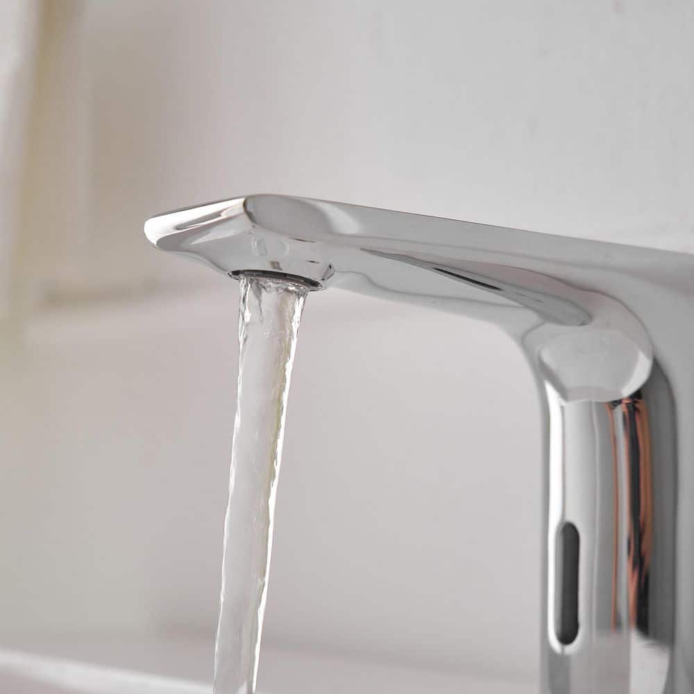 Polished Chrome Touchless Single Hole Bathroom Faucet