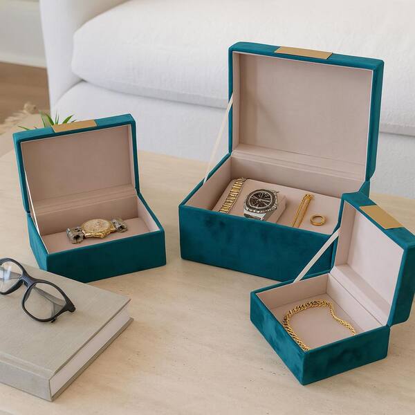 Liv & Skye Blue 7/8/9 in. Wood and Velvet Glam Decorative Box (Set