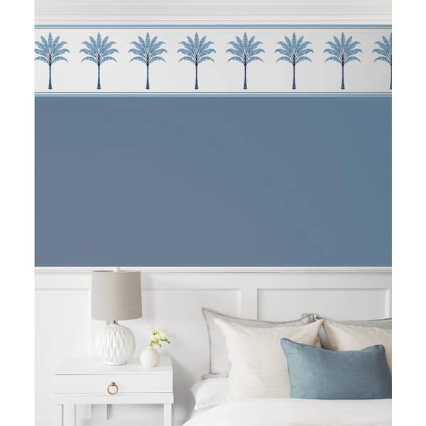 Blue Lake Montgomery Palm Vinyl Peel and Stick Wallpaper Border