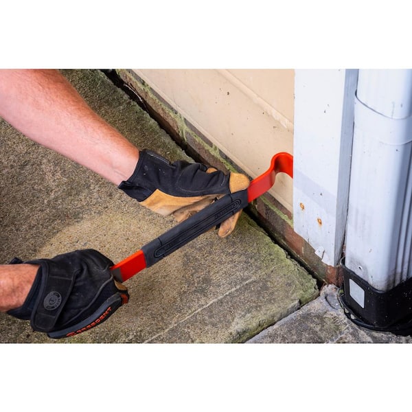 Crescent - 15 in. Flat Pry Bar with Grip