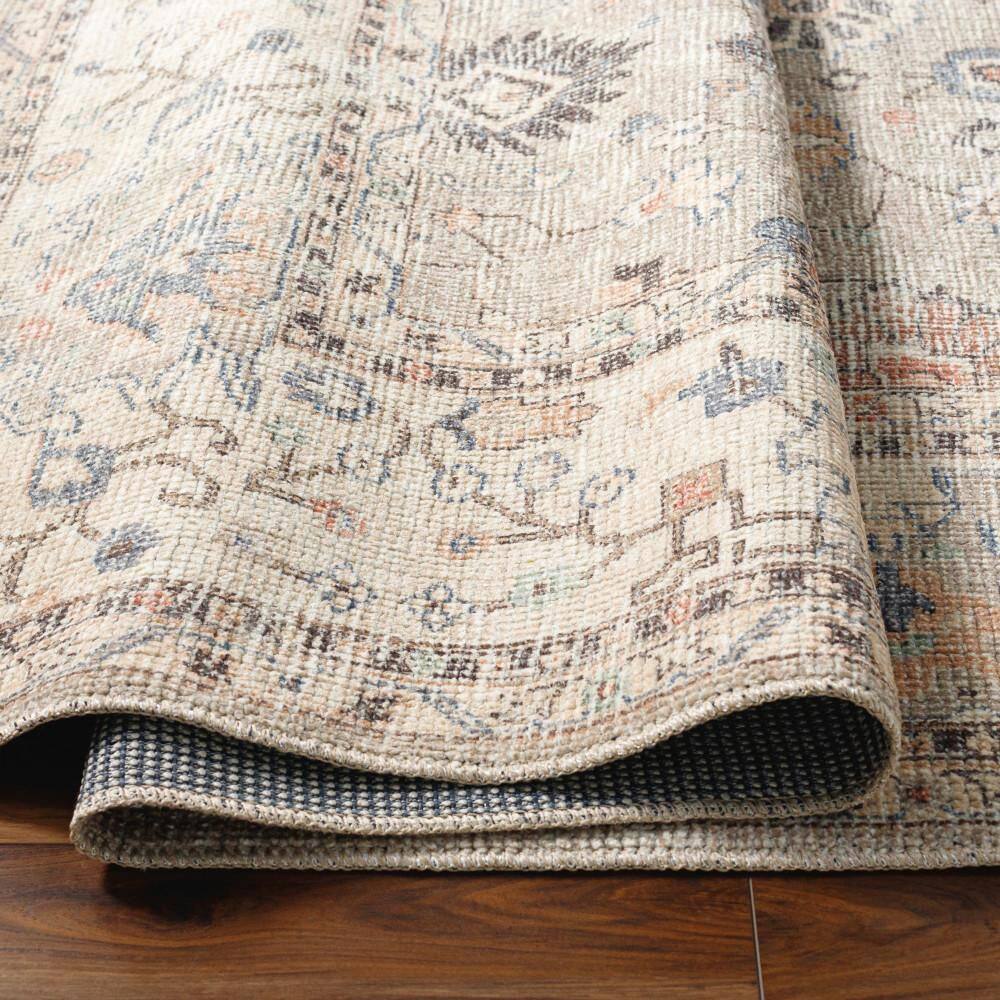 Davina Vintage-Inspired Gray Synthetic Area Rug 3'11" x 5'7"