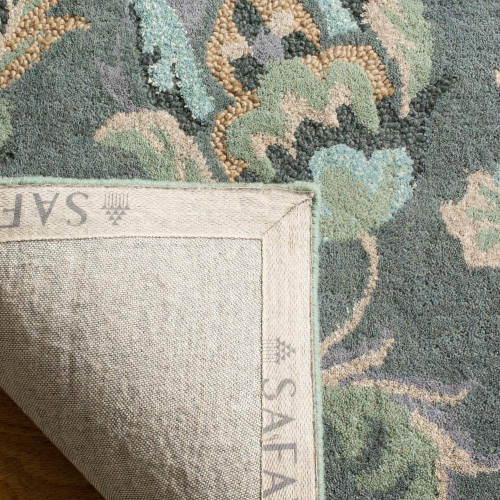 Handmade Gray Floral Wool 5' x 8' Area Rug