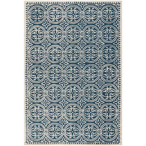 SAFAVIEH Cambridge Navy Blue/Ivory 6 ft. x 9 ft. Geometric Medallion Area Rug