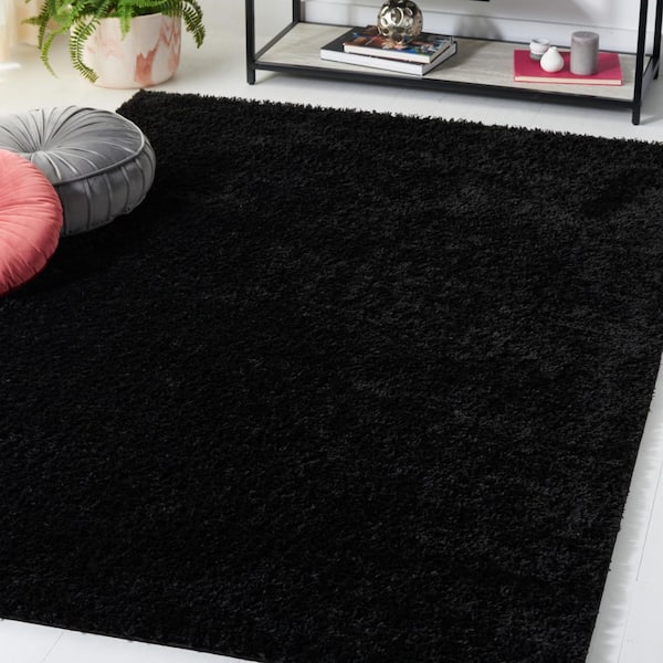 Tahoe 5 ft. x 7 ft. Black Solid Color Area Rug