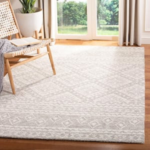 Micro-Loop Dark Grey/Ivory 4 ft. x 6 ft. Tribal Border Diamonds Area Rug