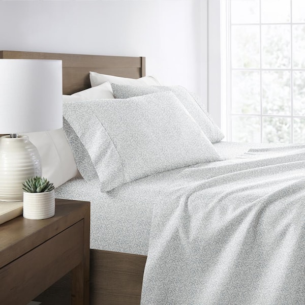 Becky Cameron 4-Piece Light Blue Distressed Vine Microfiber Poly Patterned Sheet Set in Twin