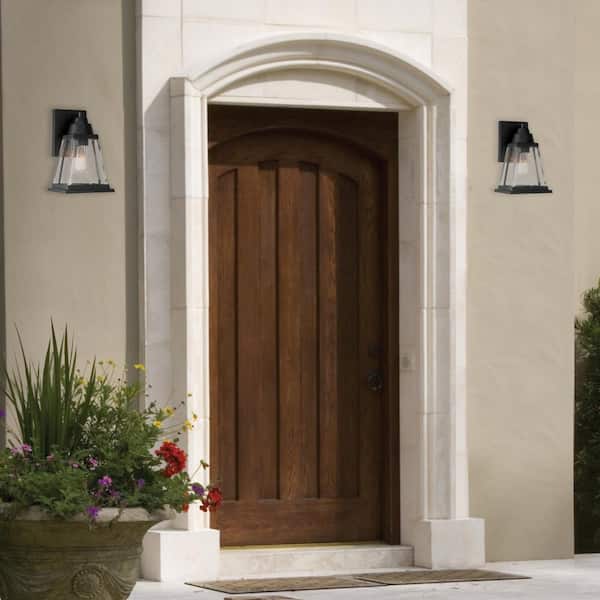 Merle Bronze Farmhouse Indoor/Outdoor 1-Light Wall Sconce with Clear Glass Shade