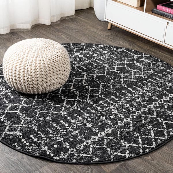 JONATHAN Y Moroccan HYPE Boho Vintage Diamond Black/Ivory 8 ft. Round Area Rug